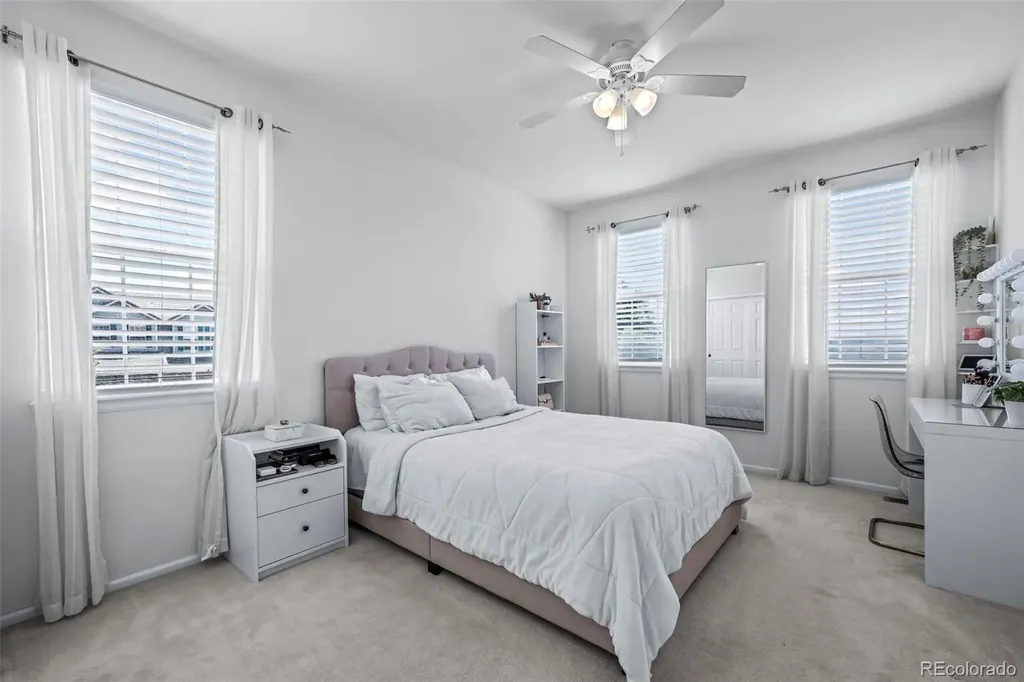 2540 S Bahama Way Aurora CO 80013