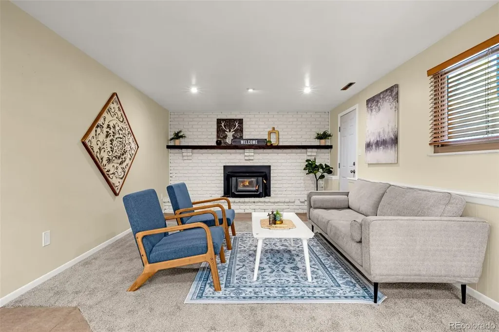 1990 Brookwood Drive Colorado Springs CO 80918