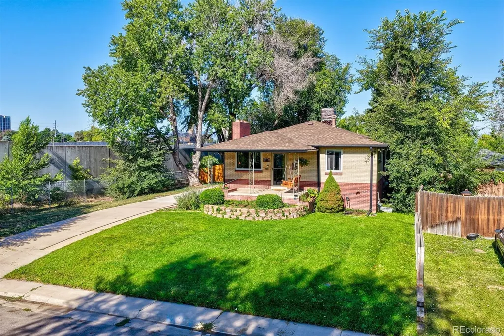 1717 S Clayton Street Denver CO 80210