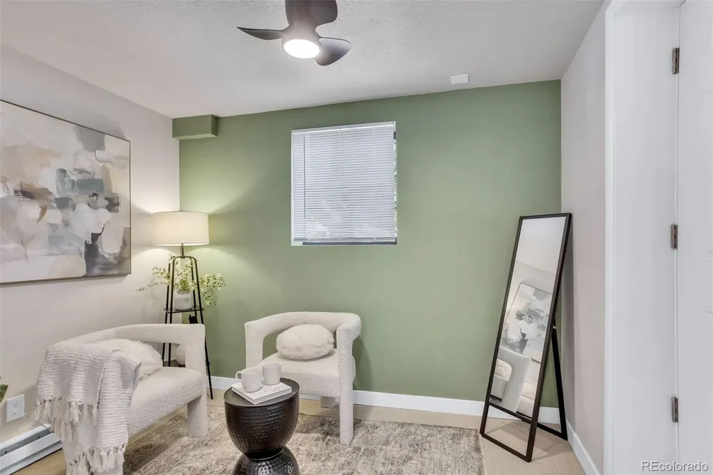 2960 Poplar Street Denver CO 80207