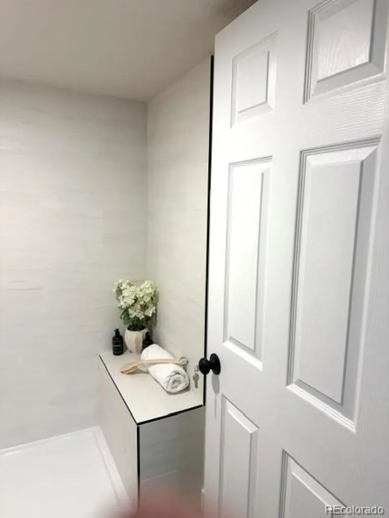 2960 Poplar Street Denver CO 80207
