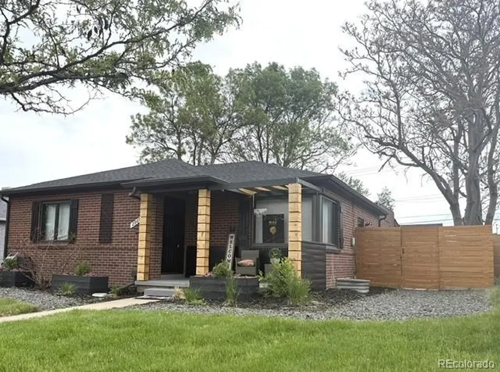 2960 Poplar Street Denver CO 80207