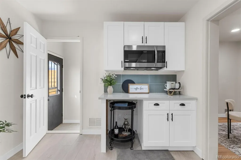 2960 Poplar Street Denver CO 80207