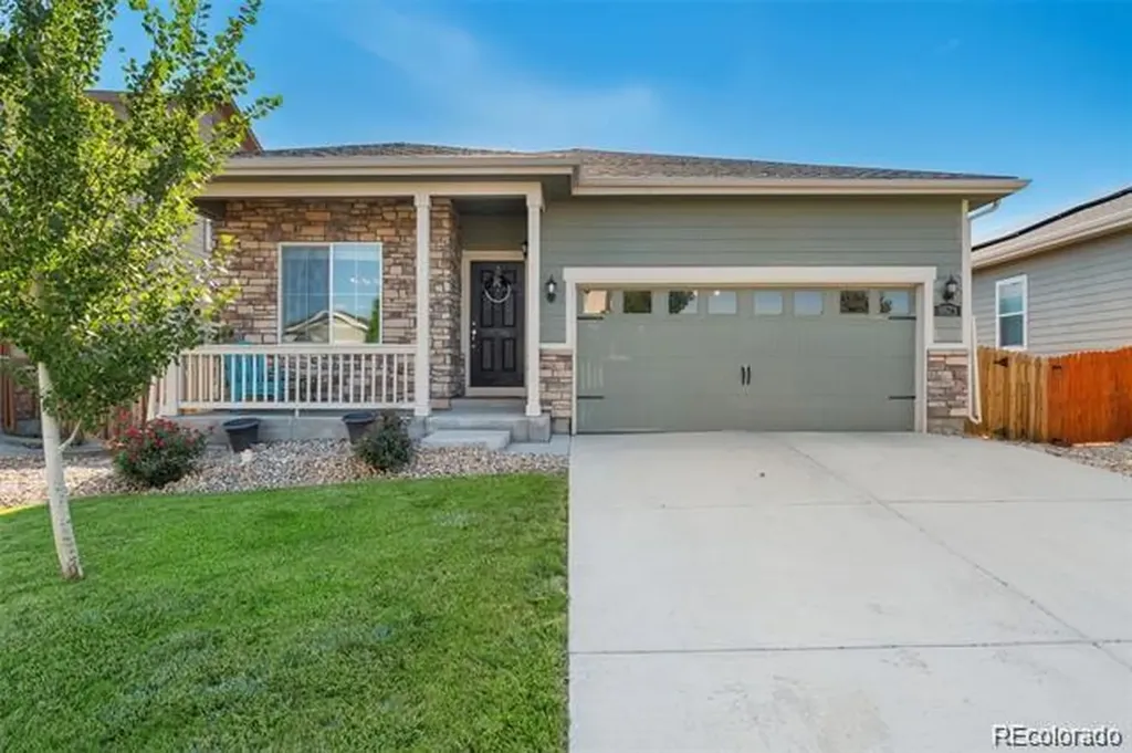 9573 Cherry Lane Denver CO 80229