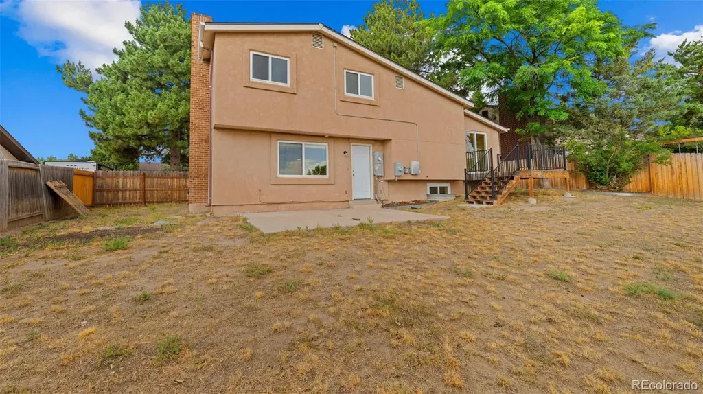 5625 Escapardo Way Colorado Springs CO 80917