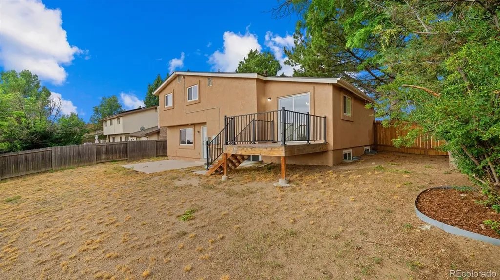 5625 Escapardo Way Colorado Springs CO 80917