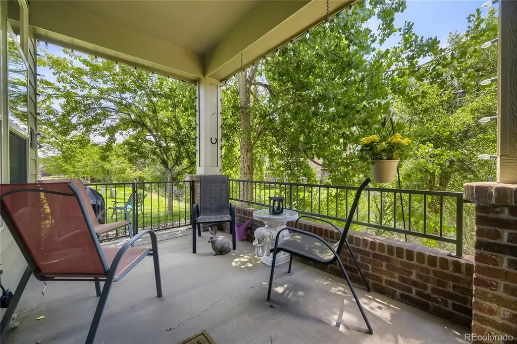 2862 W Riverwalk Circle Littleton CO 80123