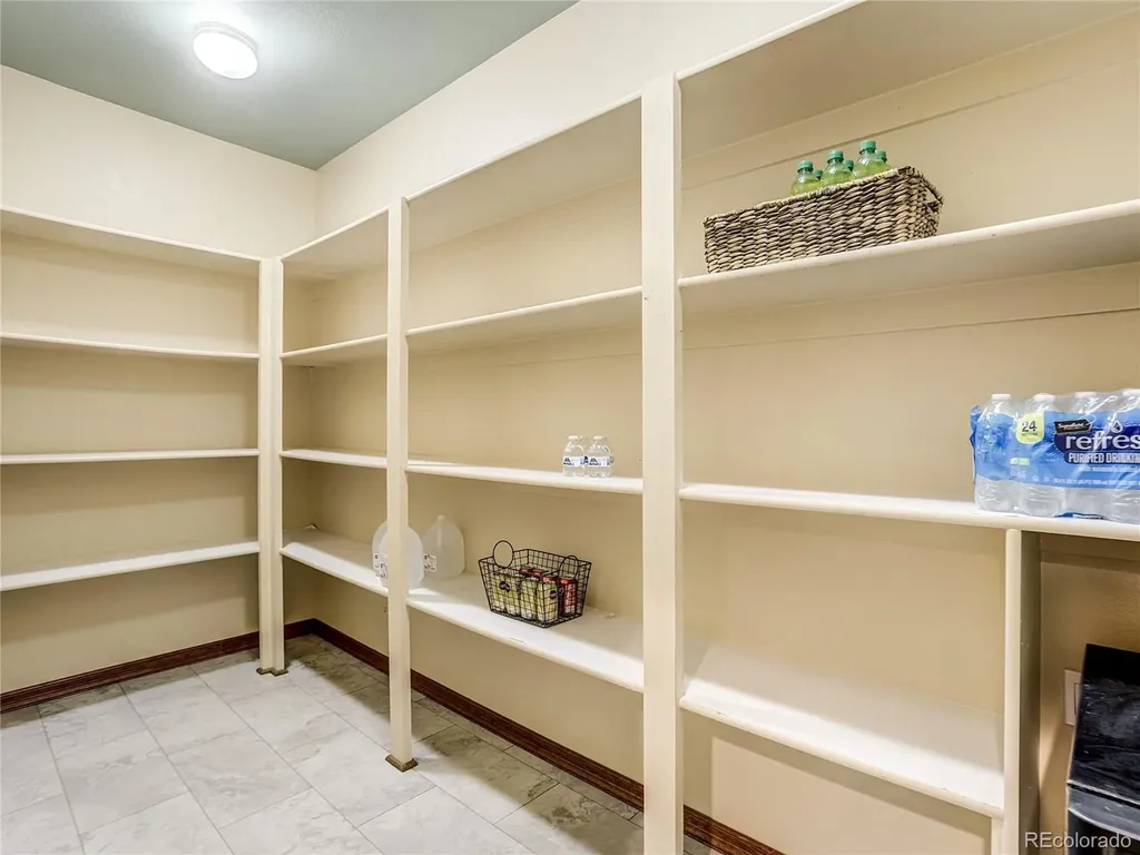 4660 Hagerman Avenue Cascade CO 80809