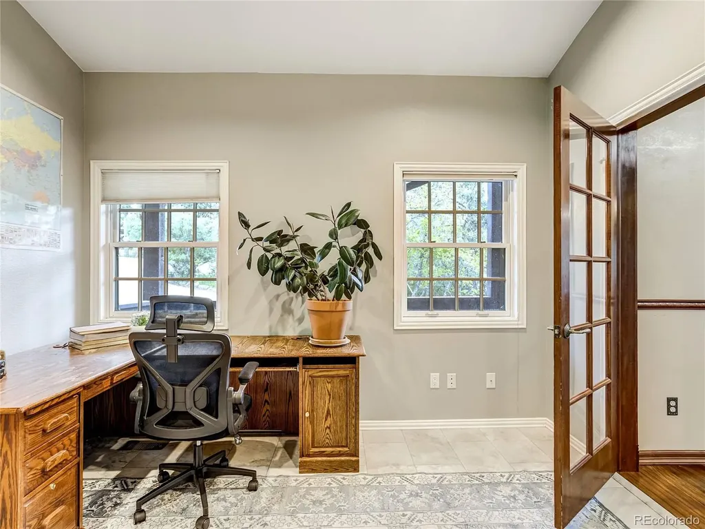 4660 Hagerman Avenue Cascade CO 80809