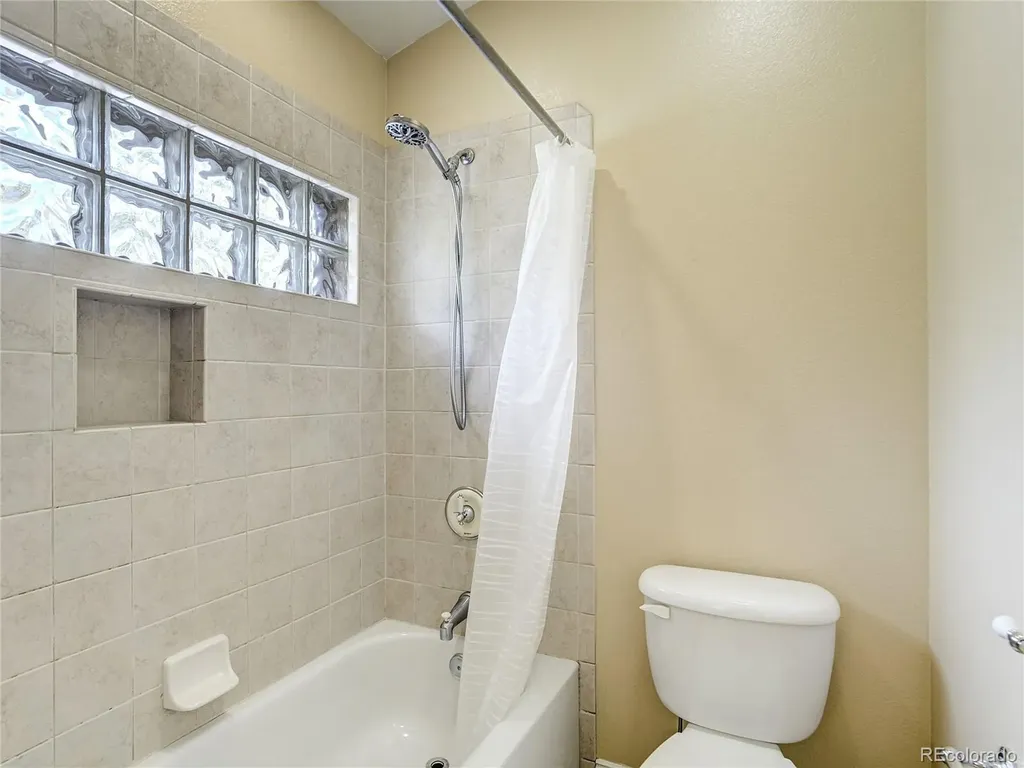 4660 Hagerman Avenue Cascade CO 80809