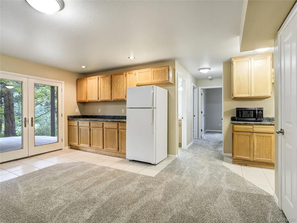 4660 Hagerman Avenue Cascade CO 80809