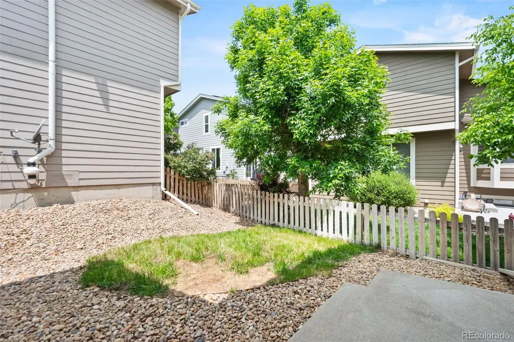 10681 Cherrybrook Circle Highlands Ranch CO 80126