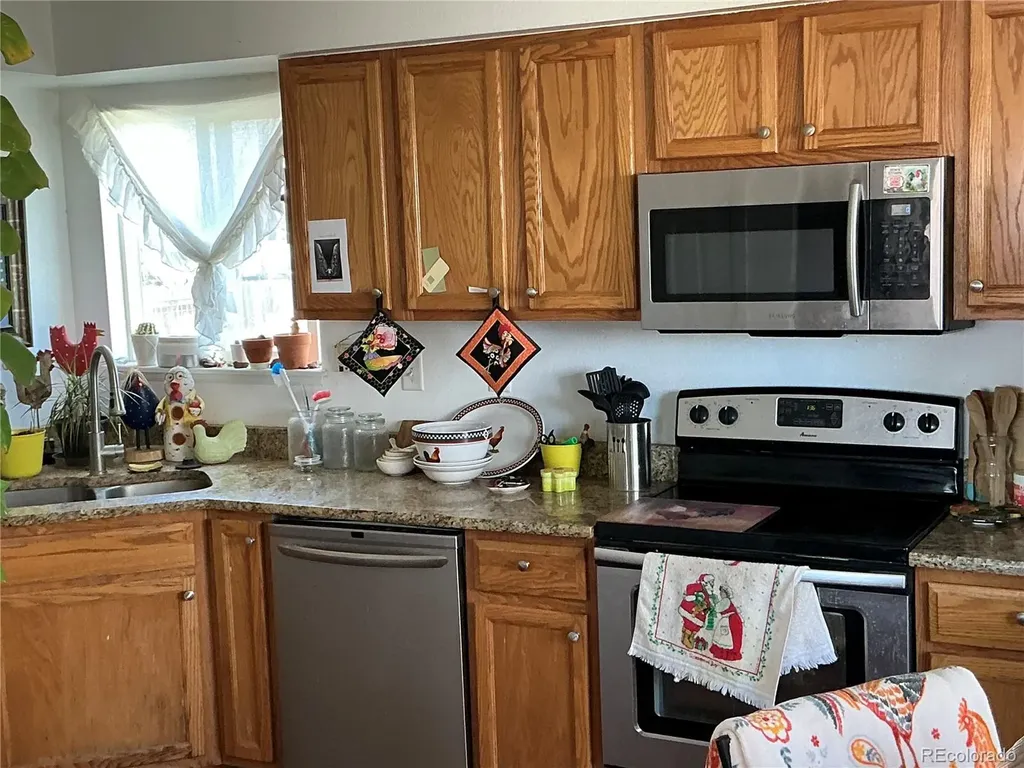 35 Dickson Keenesburg CO 80643
