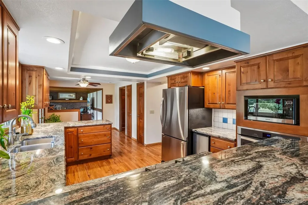13866 W 2nd Avenue Golden CO 80401