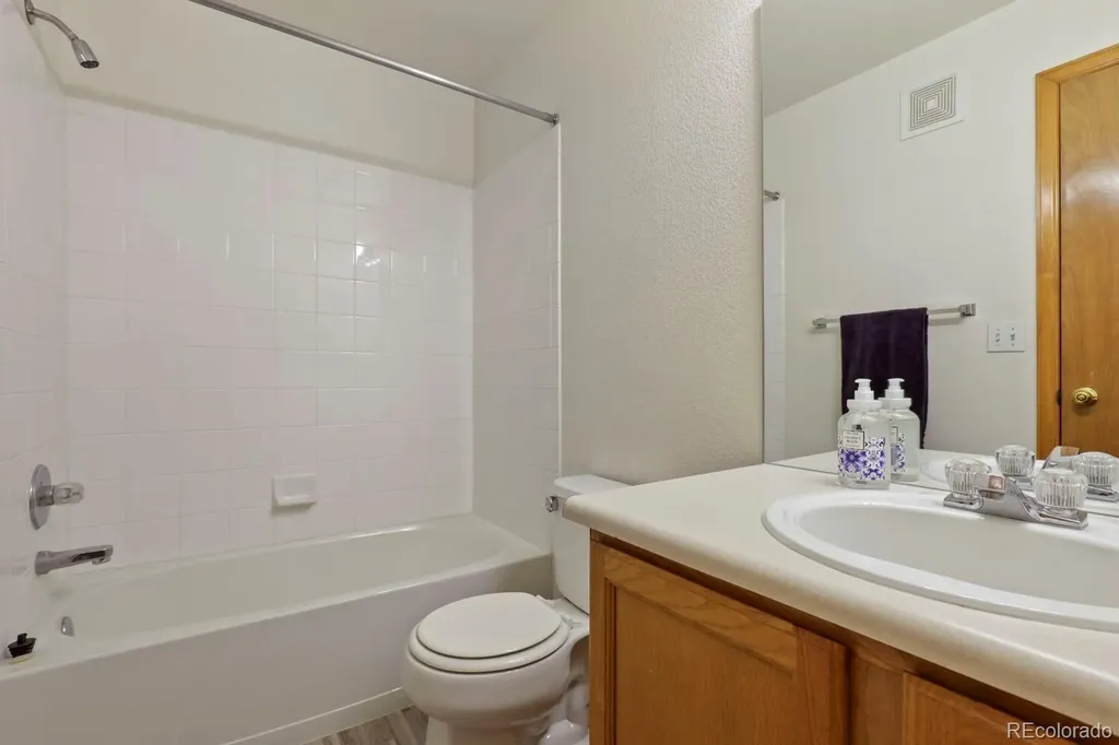 12343 E 2nd Drive Aurora CO 80011