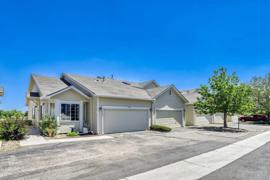 12343 E 2nd Drive Aurora CO 80011