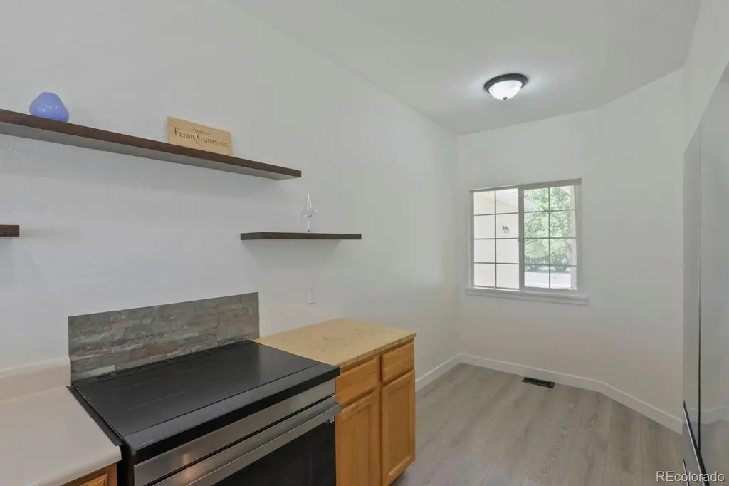 12343 E 2nd Drive Aurora CO 80011