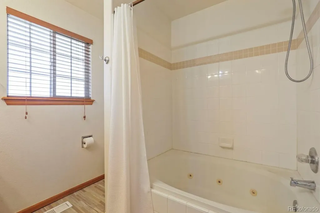 12343 E 2nd Drive Aurora CO 80011