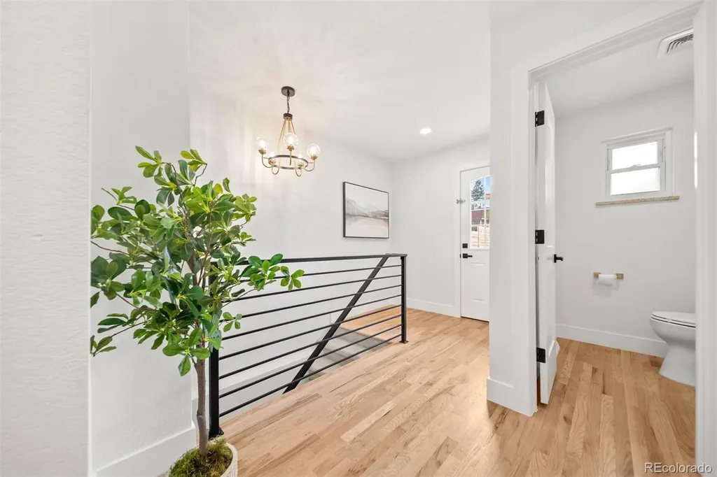 6769 S Foresthill Street Littleton CO 80120
