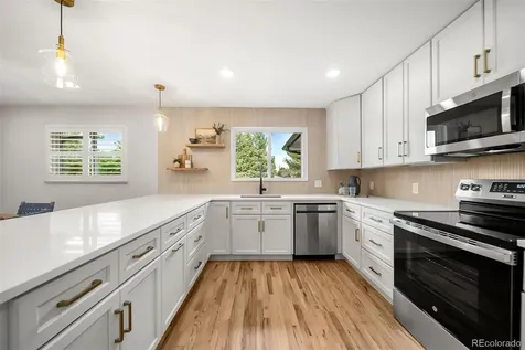 6769 S Foresthill Street Littleton CO 80120