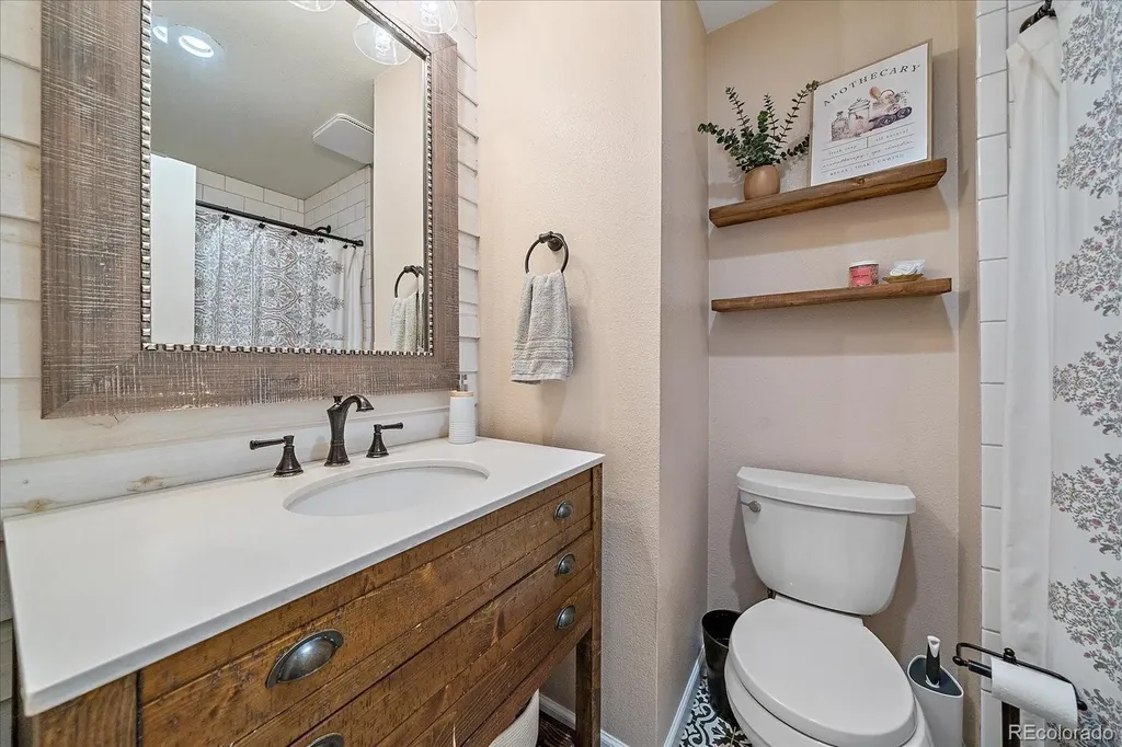 5360 Pine Ridge Drive Elizabeth CO 80107