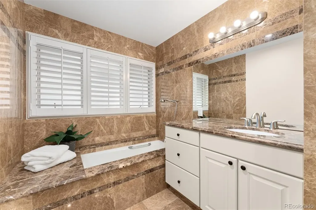 2552 E Alameda Avenue Denver CO 80209
