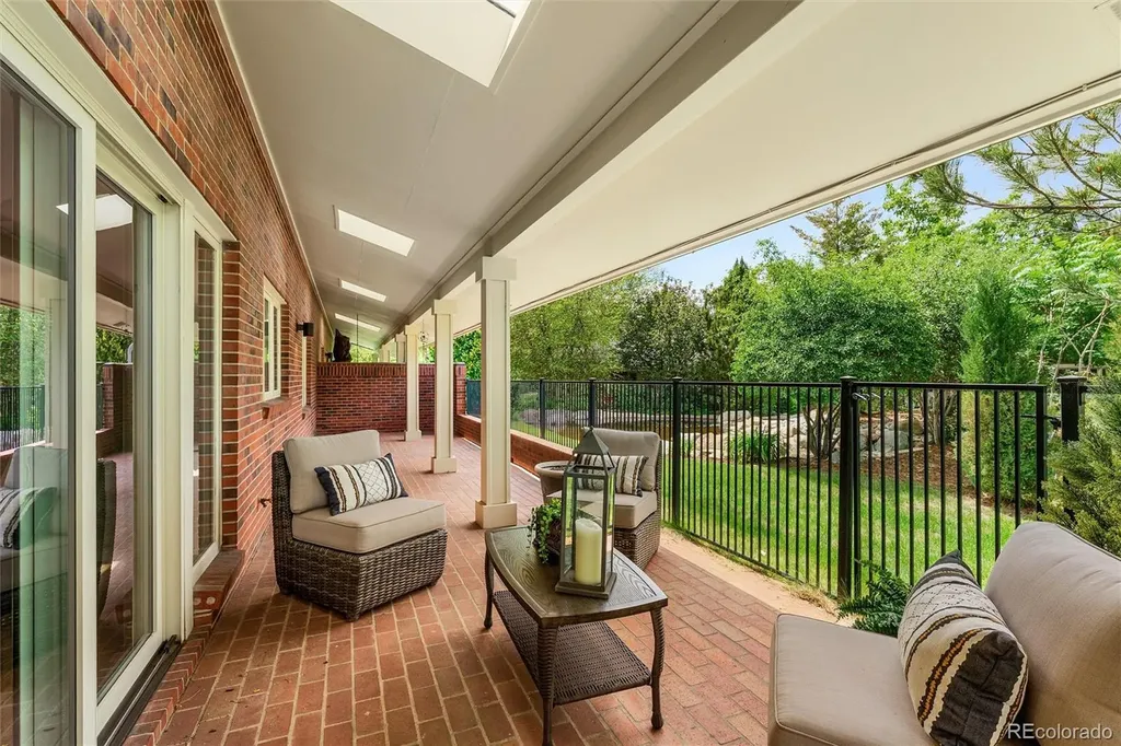 2552 E Alameda Avenue Denver CO 80209