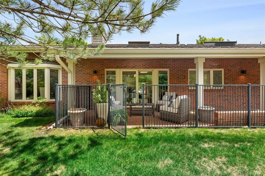 2552 E Alameda Avenue Denver CO 80209