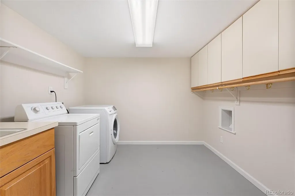 2552 E Alameda Avenue Denver CO 80209