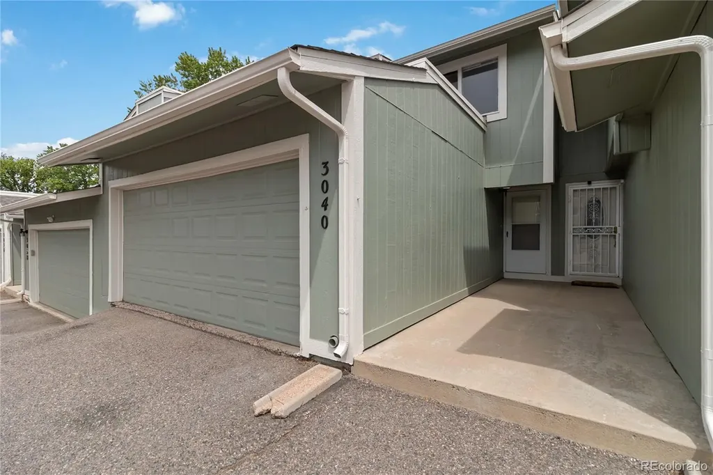 3040 S Macon Circle Aurora CO 80014