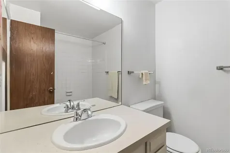 3040 S Macon Circle Aurora CO 80014