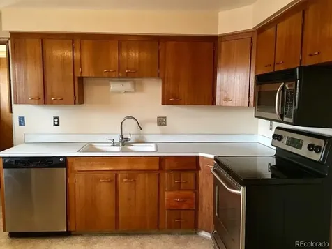 485 Elmira Street Aurora CO 80010