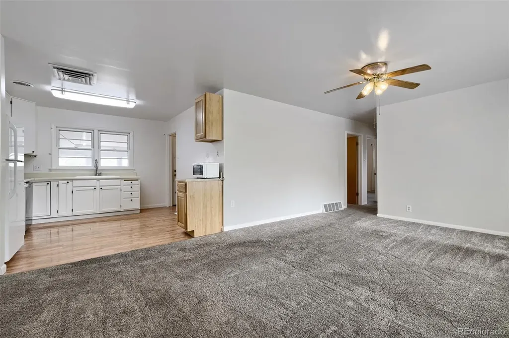 1911 Elmwood Lane Pueblo CO 81005