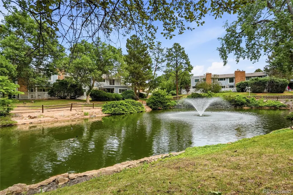 2830 S Kenton Court Aurora CO 80014