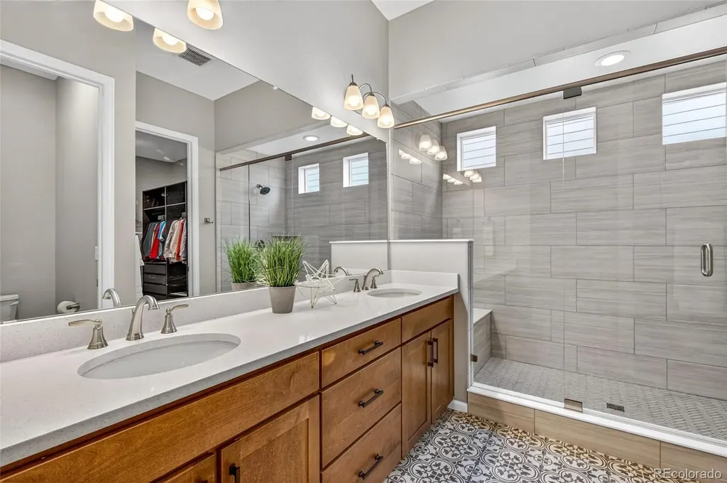6973 S Vandriver Court Aurora CO 80016