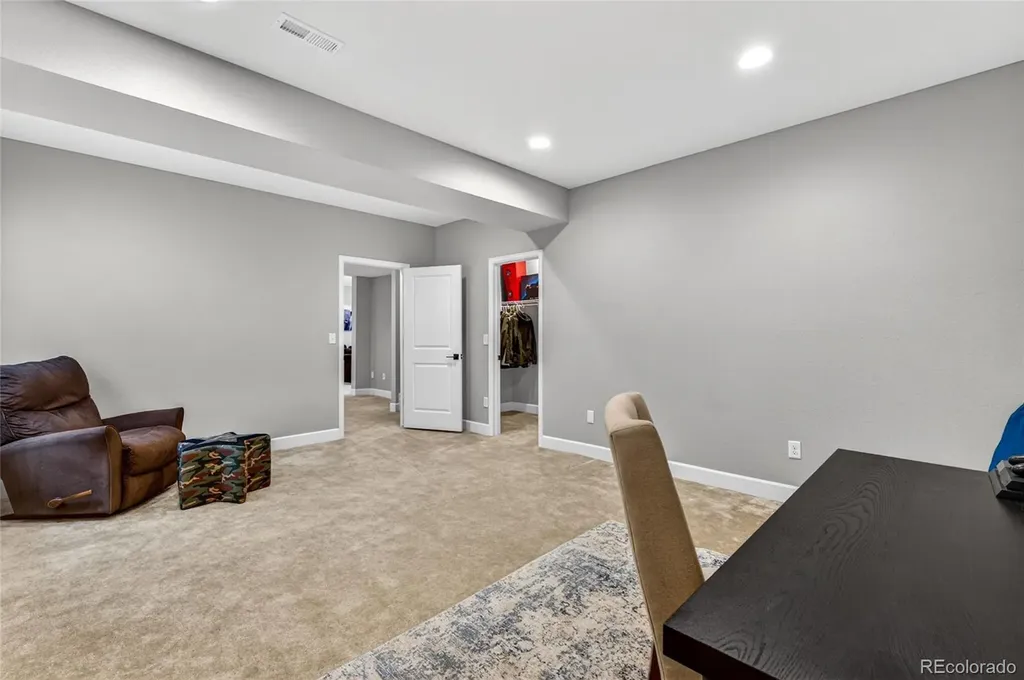 6973 S Vandriver Court Aurora CO 80016