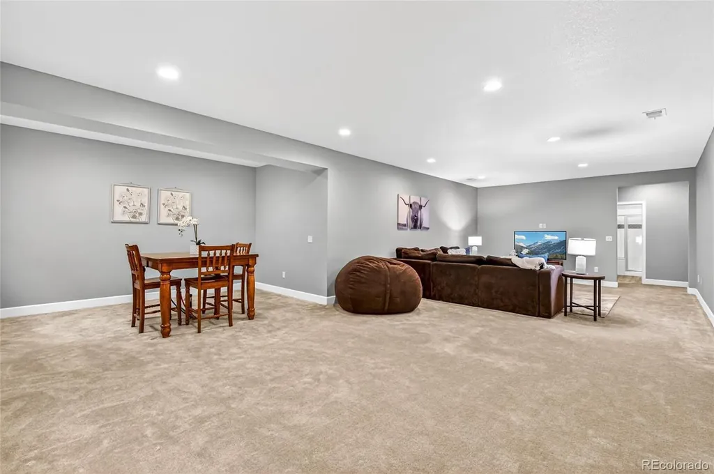 6973 S Vandriver Court Aurora CO 80016