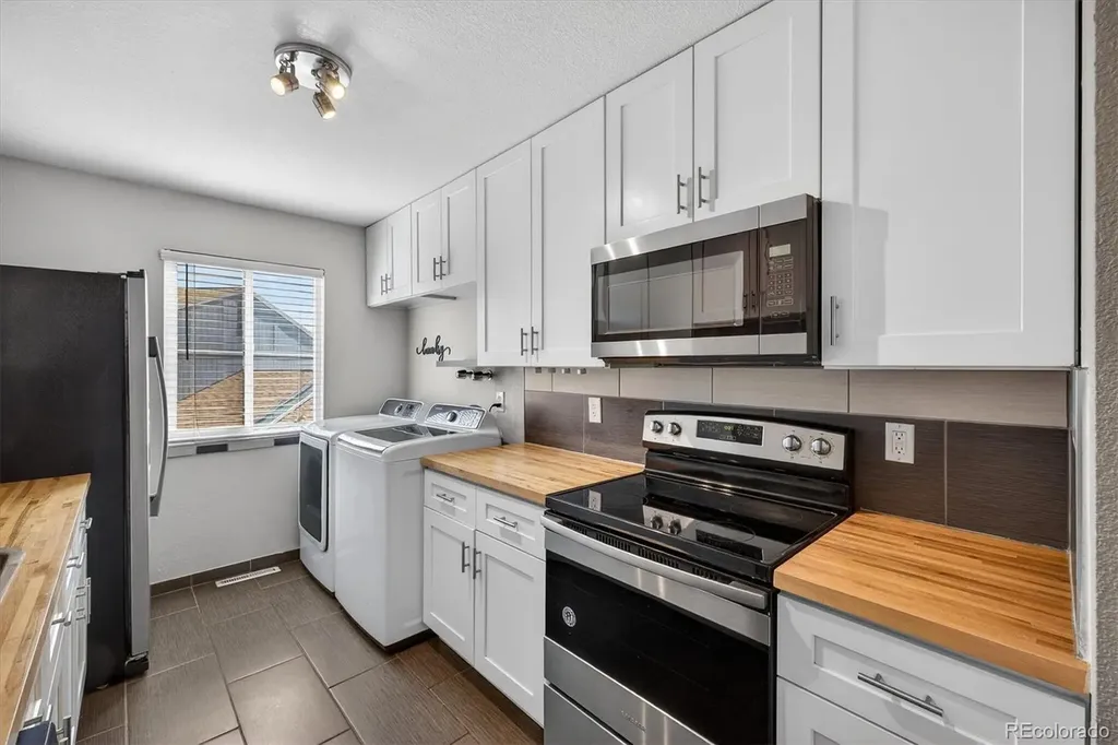 7994 Chase Circle Arvada CO 80003