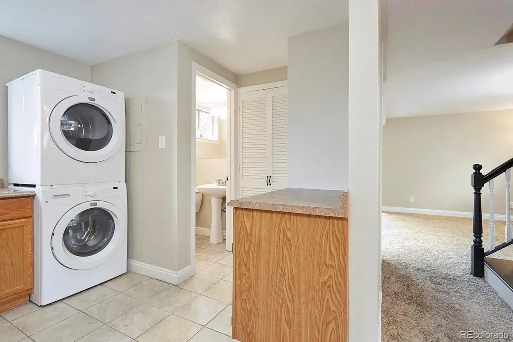 241 Elmwood Drive Colorado Springs CO 80907