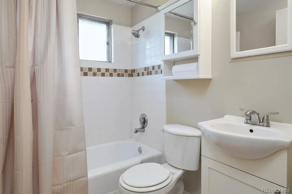 241 Elmwood Drive Colorado Springs CO 80907