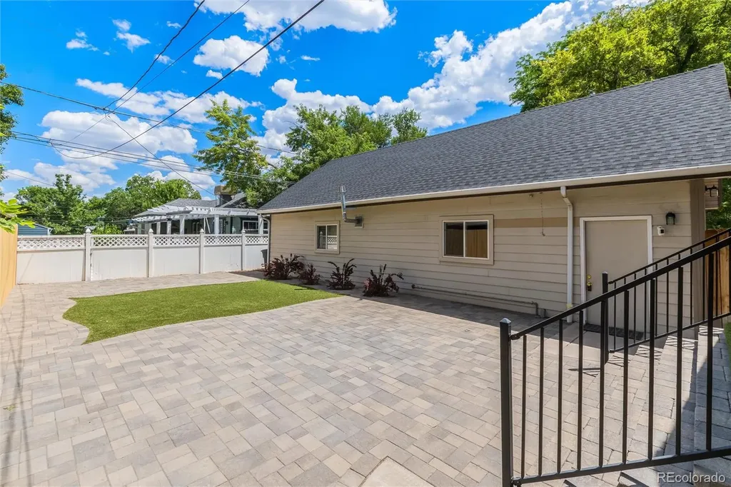 2780 S Pennsylvania Street Englewood CO 80113