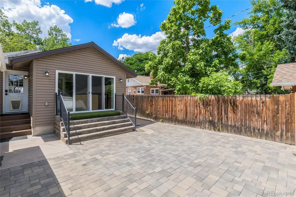2780 S Pennsylvania Street Englewood CO 80113