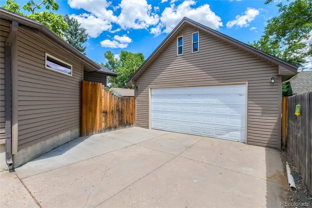 2780 S Pennsylvania Street Englewood CO 80113