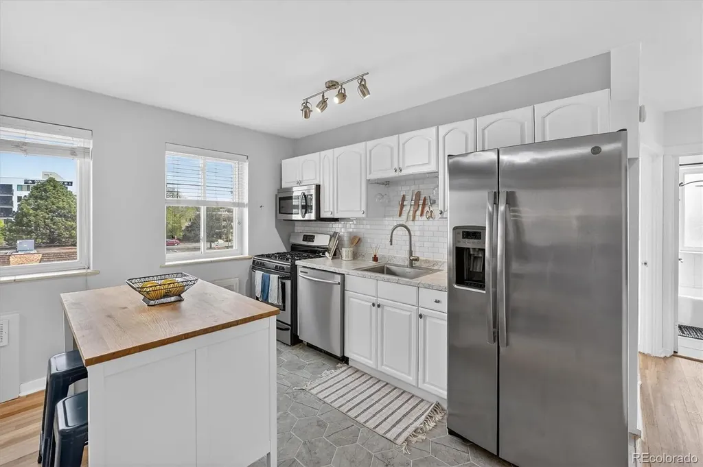 1101 Bellaire Street Denver CO 80220