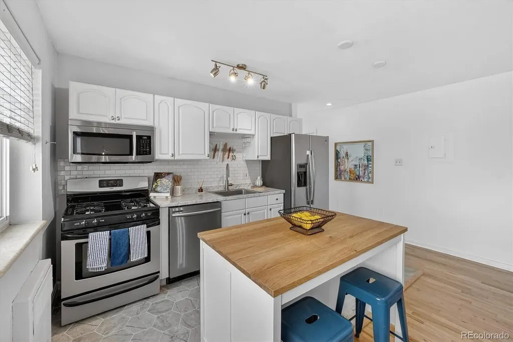 1101 Bellaire Street Denver CO 80220