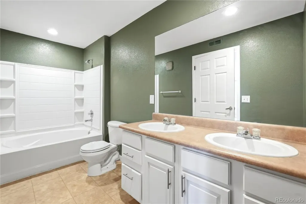 10070 E Carolina Drive Denver CO 80247
