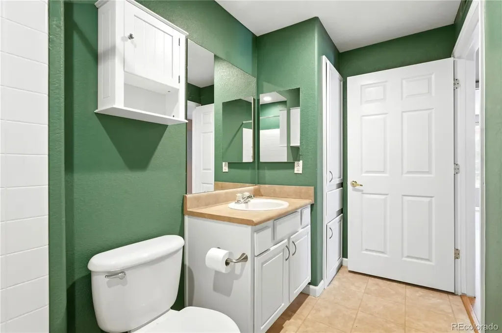 10070 E Carolina Drive Denver CO 80247