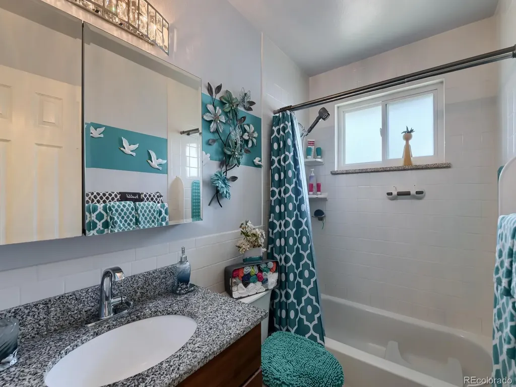 5321 King Court Denver CO 80221
