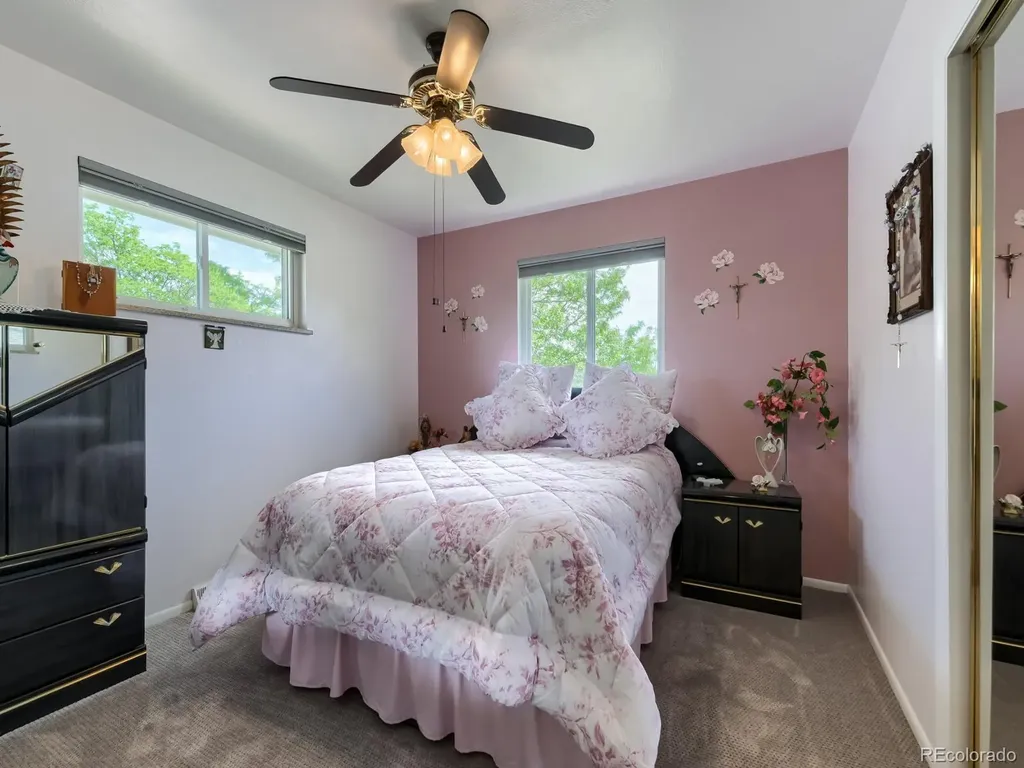 5321 King Court Denver CO 80221