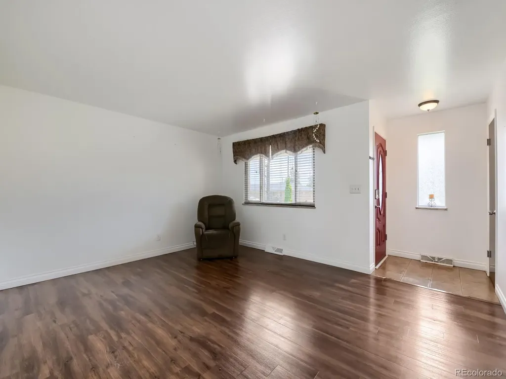 5321 King Court Denver CO 80221